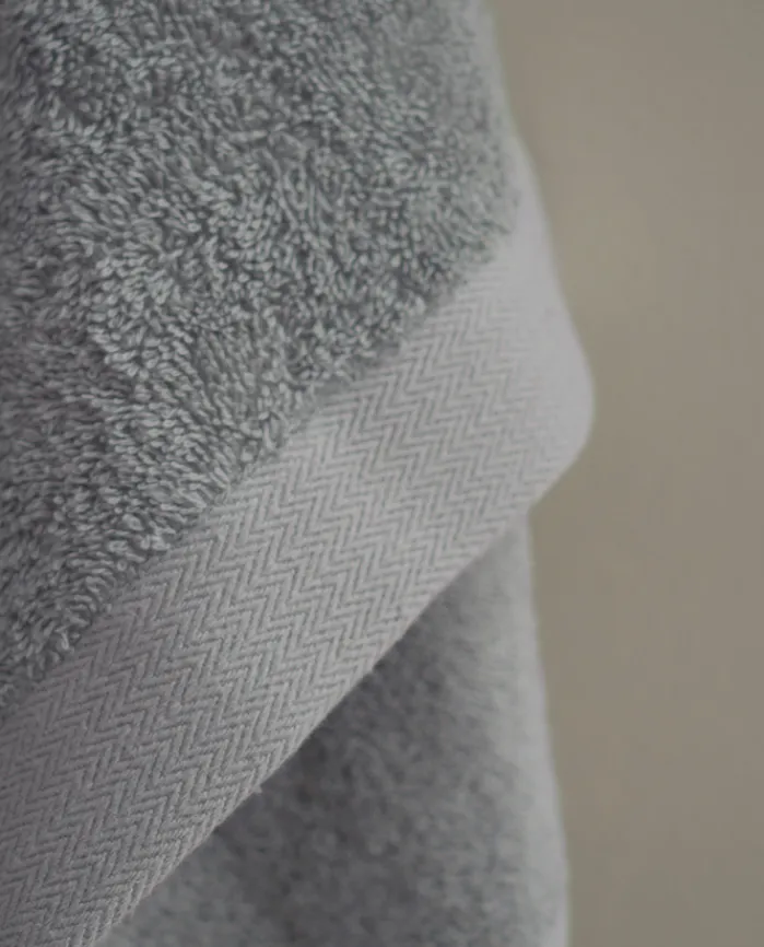 Hot Bassols Toalla Wonder 550 Gris